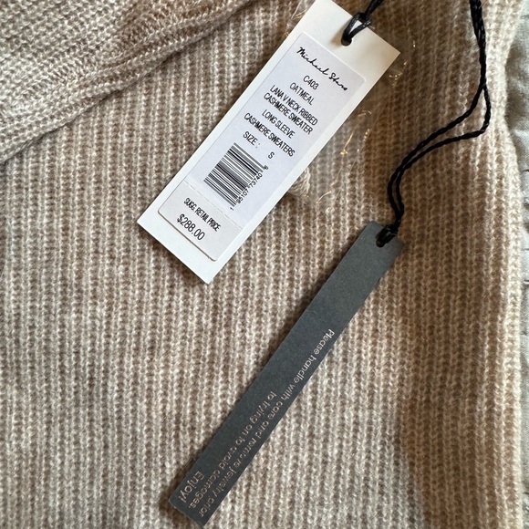 Michael Stars Lana Cashmere V-Neck Sweater - Picture 3 of 6